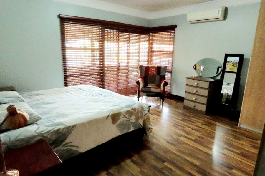 3 Bedroom Property for Sale in Safari Gardens North West